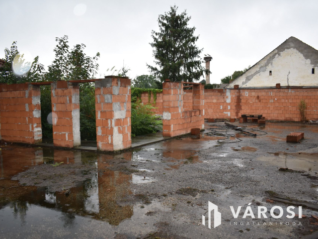 Vállalkozók figyelem, kiváló lehetőség Eleken!