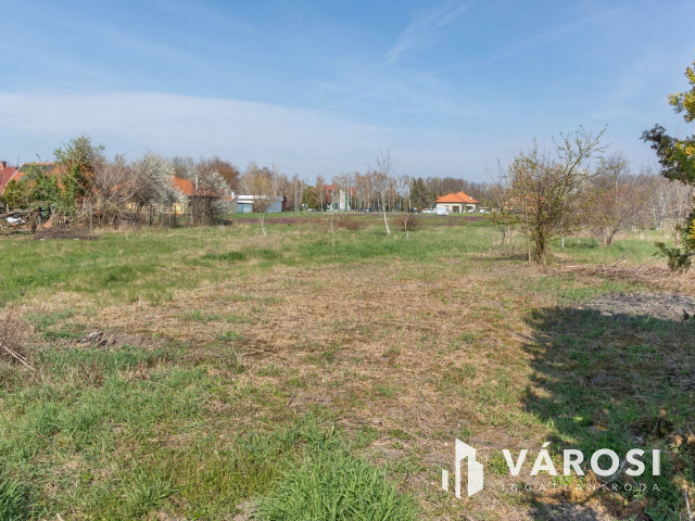 1525 m2 építési telek a Hőforrás Üdülő közelében