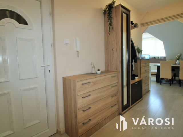 Nagy lakás a Centernél