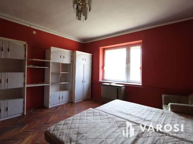 Központhoz közel családi ház eladó Sarkadkeresztúron