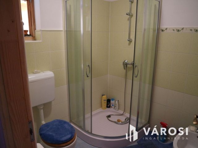 Körmend befektetőnek társasház,Rába vendégház,21szoba eladó