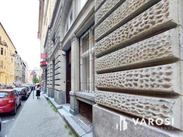 Iroda a Nyugati mellett - Elegancia, Minőség és Nyugalom