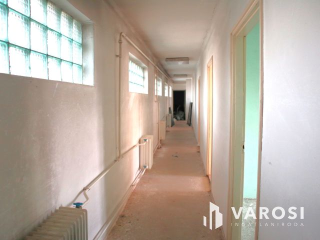 Többlakásos társasháznak kiváló alap 29,9MFt-ért