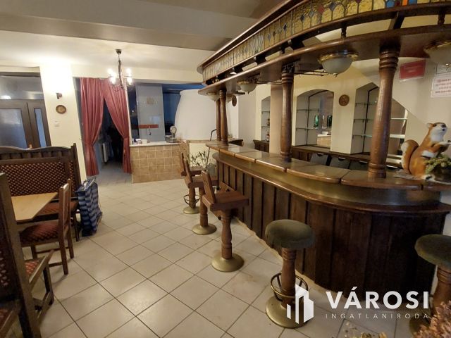 Szép kertben két nagy ingatlan egy áráért Csabrendeken