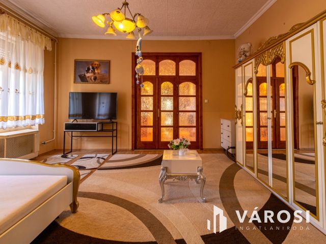 Nagypolgári életérzés Békéscsaba belvárosában