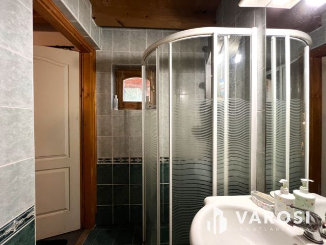 Nyaraljon mindennap saját vízparti otthonában