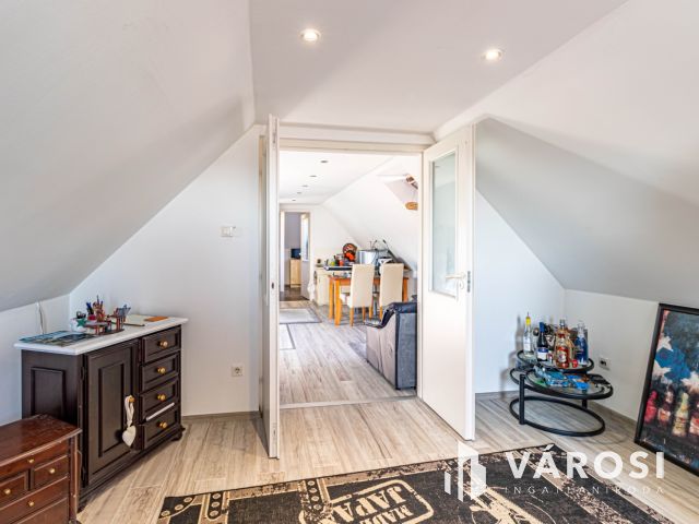 Stílusos, tágas tégla lakás, modern belső térrel