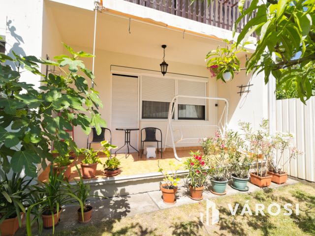 Vásárhelyen, csendes otthon a belvárosban