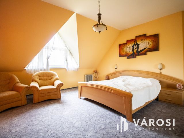 Ez az otthon nem csupán egy ház - igazi családi fészek.