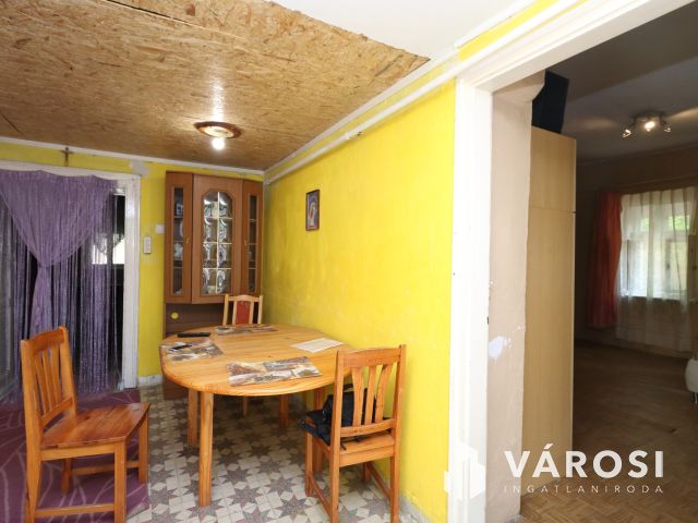 Tótkomlósi családi ház eladó