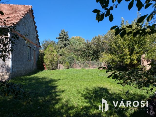 Vidéki ház vagy nyaraló?