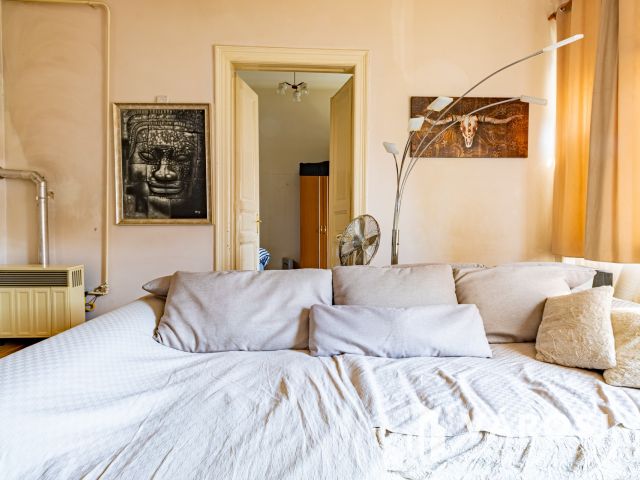 II. János Pál pápa téren, kétszobás lakás eladó