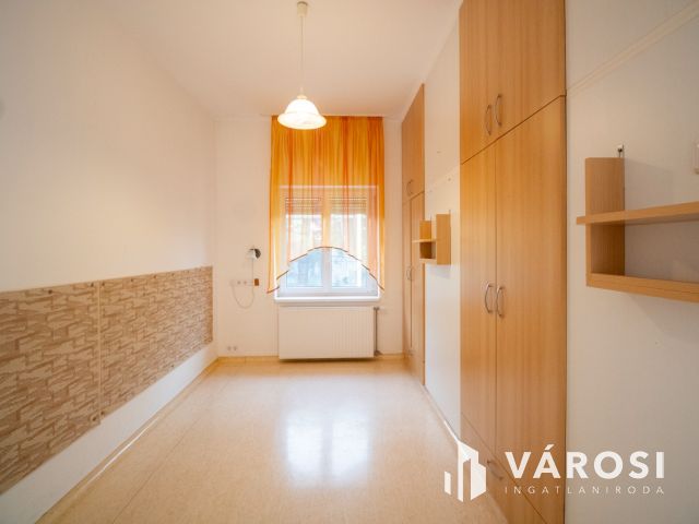 Többfunkciós komplexum Orosháza központjában