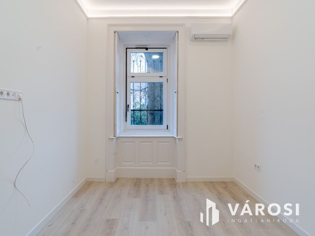 akár lakni akár befektetni Vásárhely belvárosában 05