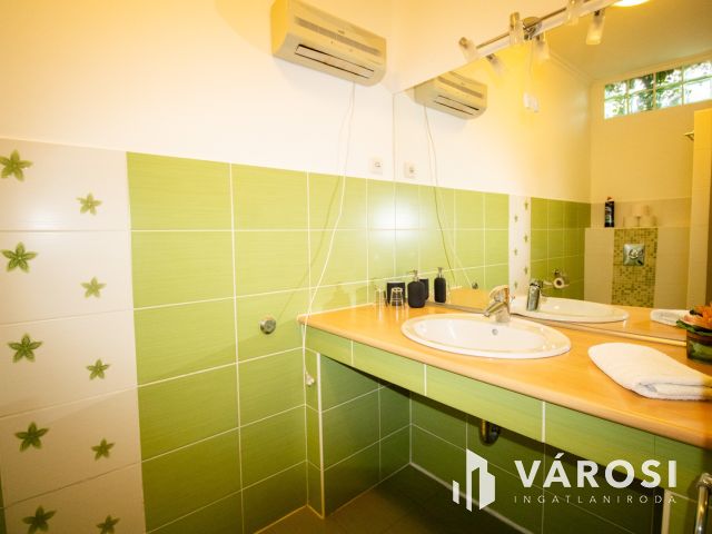 Azonnali bevétel Gyula belvárosában