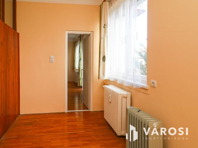 Azonnal költözhető, csendes lakás kiadó