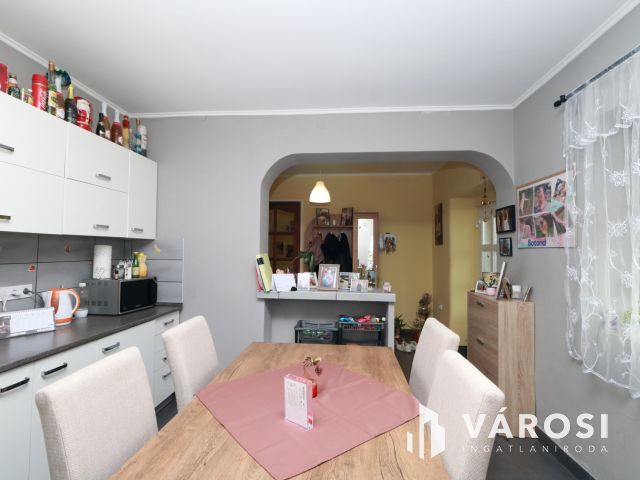 Tótkomlósi családi ház