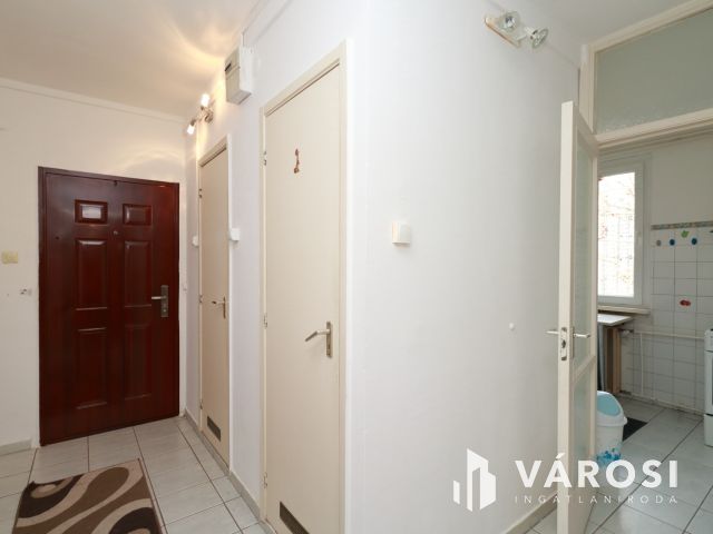 Felső szomszéd nélküli lakás