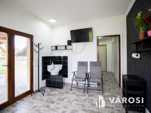 Modern elrendezés, jó ár Nagyszénáson